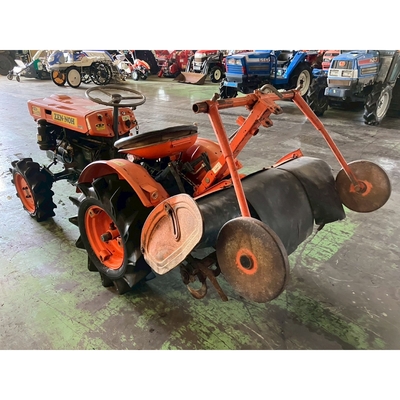 KUBOTA トラクター B6000D