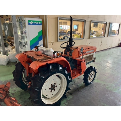 KUBOTA トラクター  B1600D