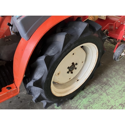 KUBOTA トラクター GB20