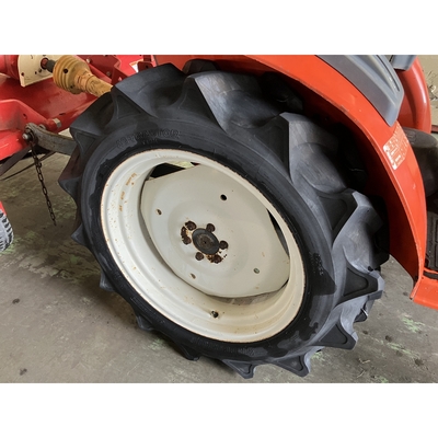 KUBOTA トラクター GB20