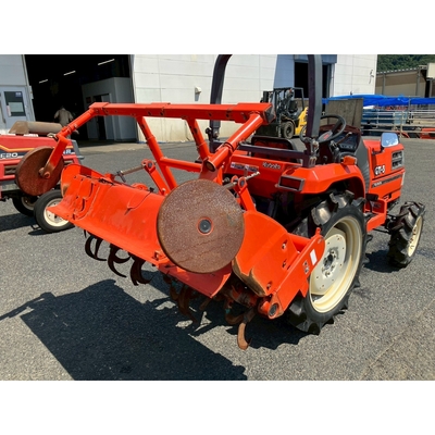 KUBOTA トラクター GT3