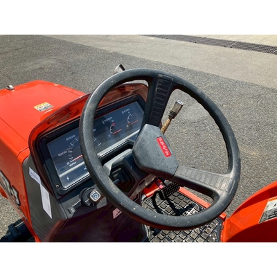 KUBOTA トラクター GT3