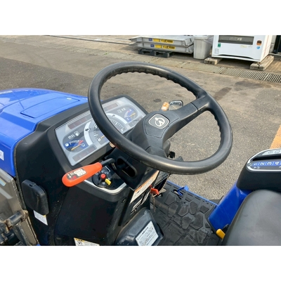 ISEKI トラクター TH255