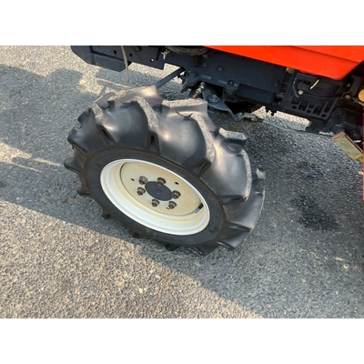 HINOMOTO トラクター CX180D