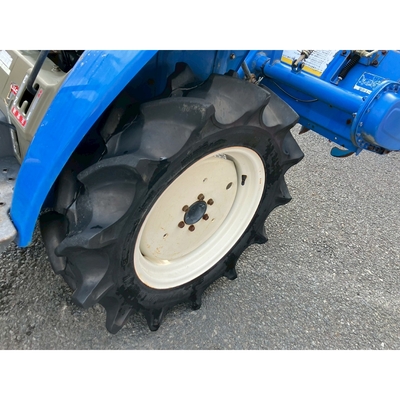 ISEKI トラクター TM15F