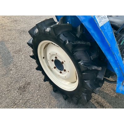 ISEKI トラクター TA227F