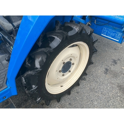 ISEKI トラクター TA207F
