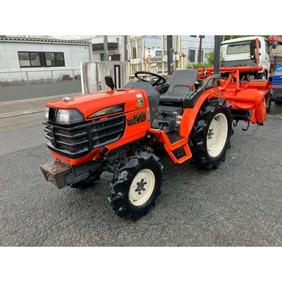 KUBOTA トラクター GB200