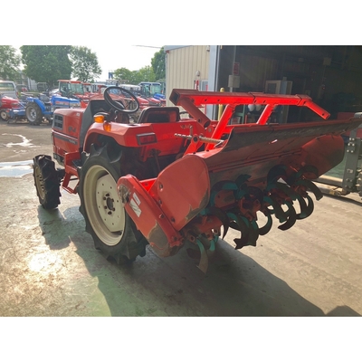 KUBOTA トラクター GT3
