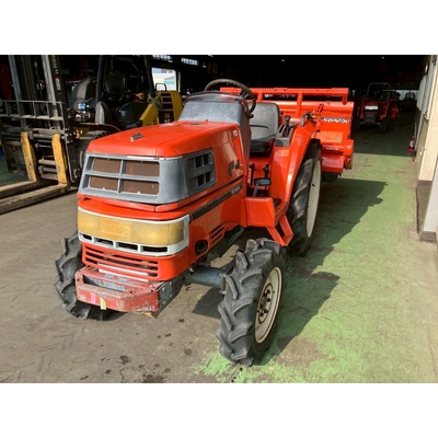 KUBOTA トラクター GT3