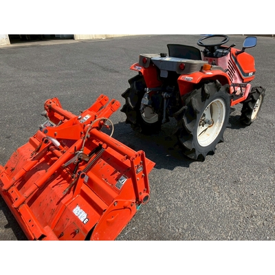 KUBOTA トラクター B52
