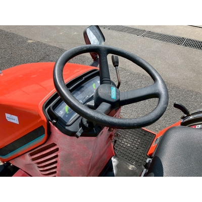 KUBOTA トラクター B52