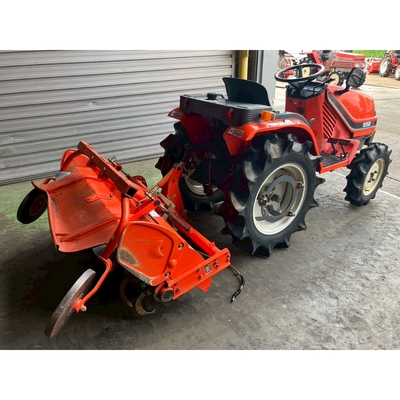 KUBOTA トラクター B52