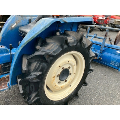 ISEKI トラクター TU2100F