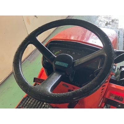 KUBOTA トラクター B52