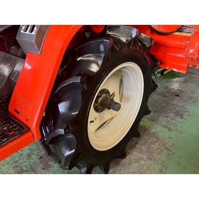 KUBOTA トラクター B52