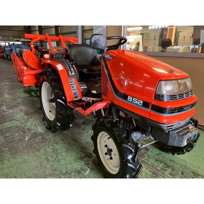 KUBOTA トラクター B52
