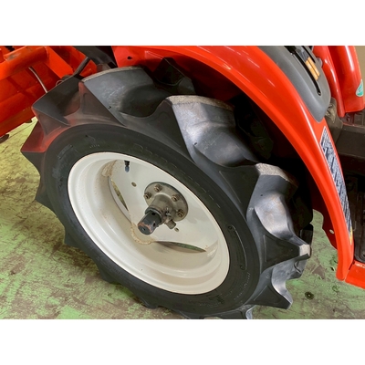 KUBOTA トラクター GB15