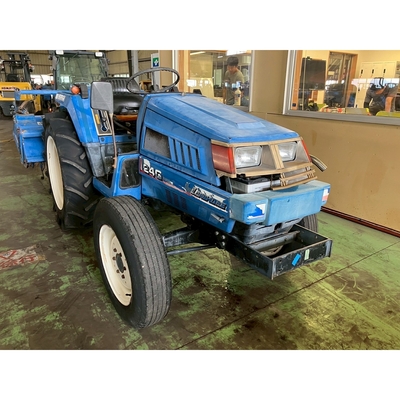 ISEKI トラクター TU240F