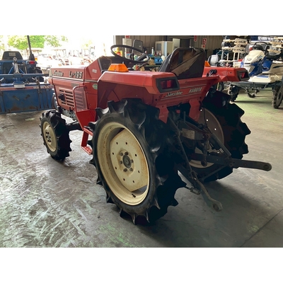 KUBOTA トラクター L1-195D