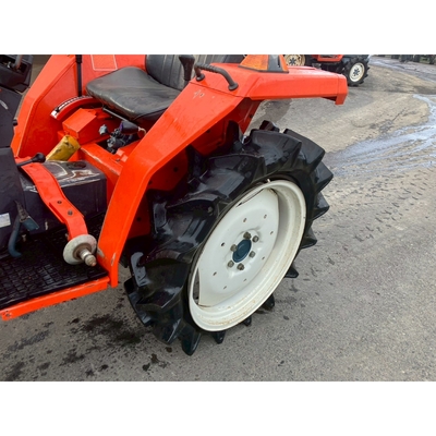 KUBOTA トラクター L1-185D