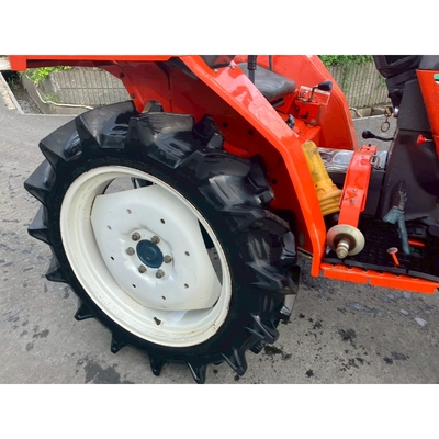 KUBOTA トラクター L1-185D