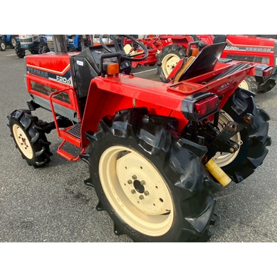 YANMAR トラクター F20D