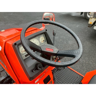 KUBOTA トラクター A-195D