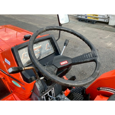 KUBOTA トラクター L1-195