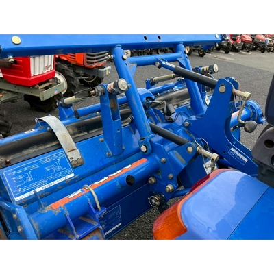 ISEKI トラクター TG253F