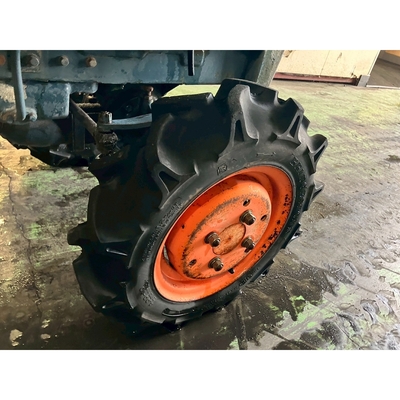 KUBOTA トラクター B5000D