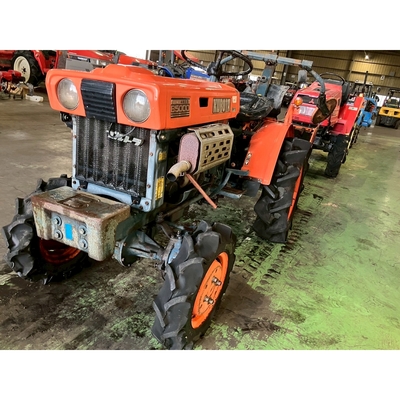 KUBOTA トラクター B5000D