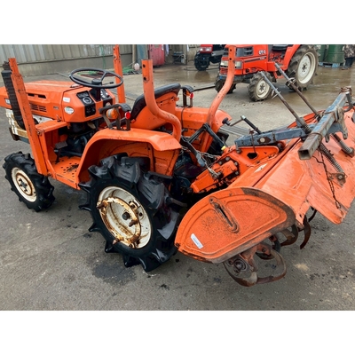 KUBOTA トラクター B1400
