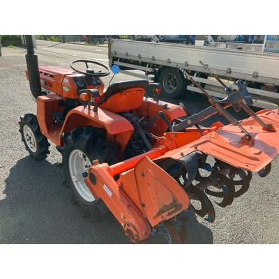 KUBOTA トラクター B1400D