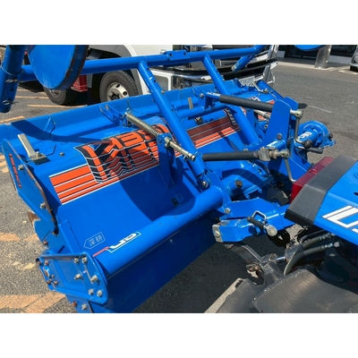 ISEKI トラクター TA235F