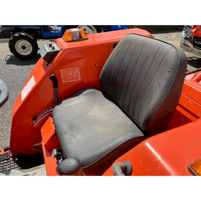 KUBOTA トラクター L1-265D