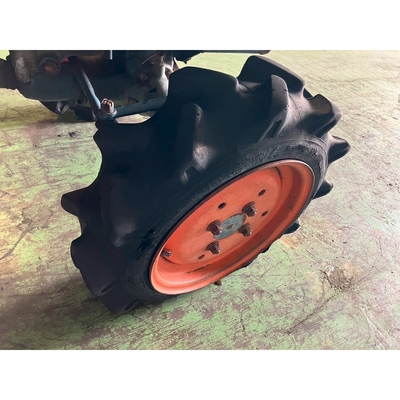 KUBOTA トラクター B6000