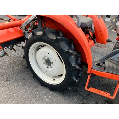 KUBOTA トラクター KL21