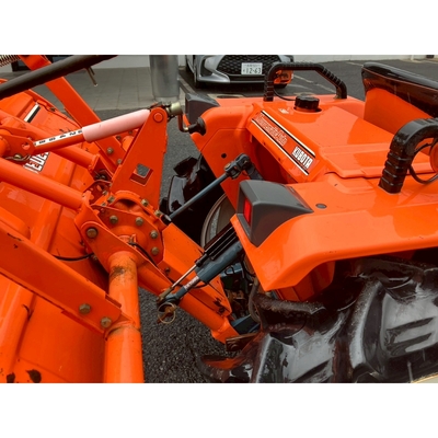 KUBOTA トラクター B1-17