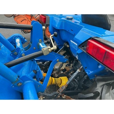 ISEKI トラクター TA207S