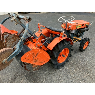 KUBOTA トラクター B5000D