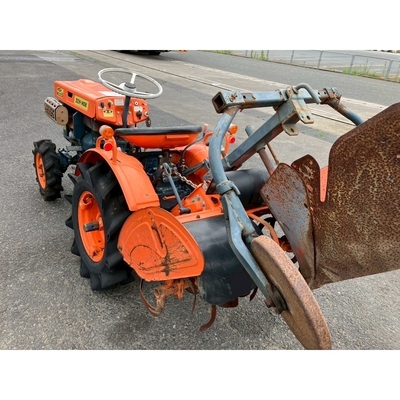 KUBOTA トラクター B5000D