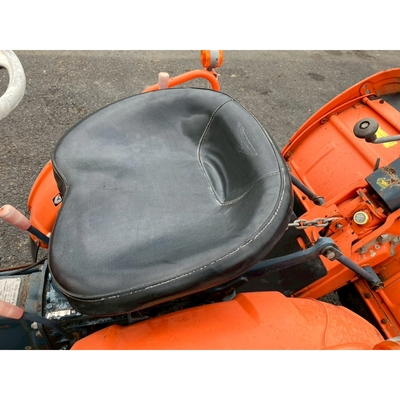 KUBOTA トラクター B5000D