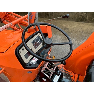 KUBOTA トラクター L2402dT