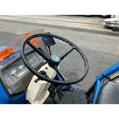 ISEKI トラクター TU200S