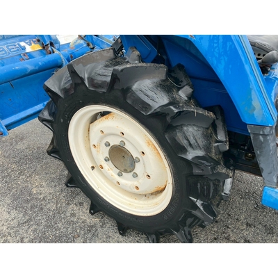 ISEKI トラクター TU200S