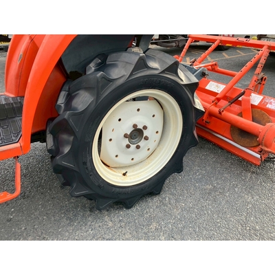 KUBOTA トラクター T220