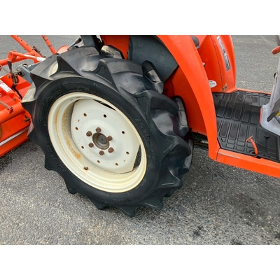 KUBOTA トラクター T220