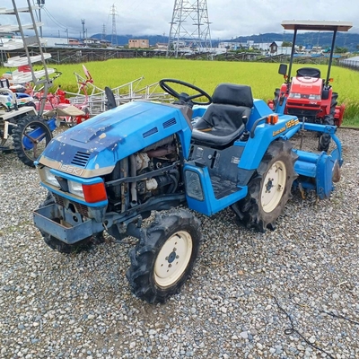 ISEKI トラクター TU155