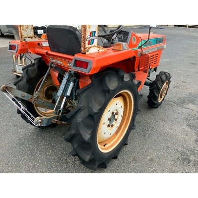 KUBOTA トラクター L1-185D